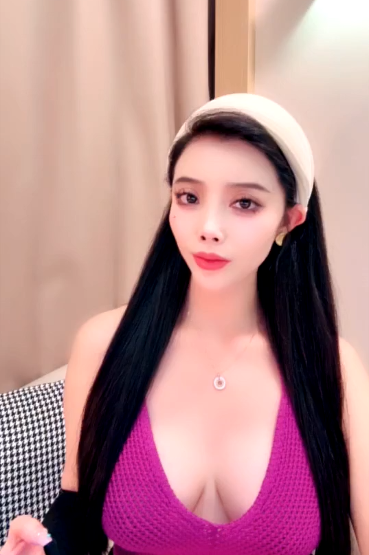 【白熙】超骚魔鬼御姐5v