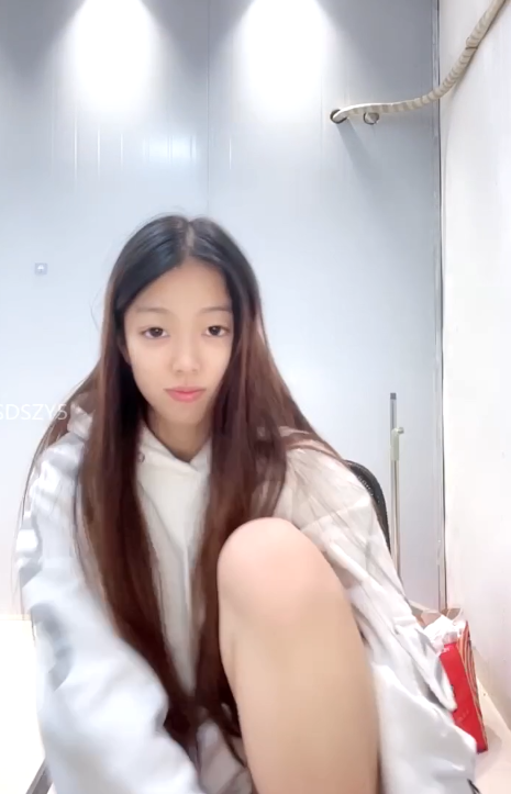 顶级舞蹈生【06清纯安静】极品大奶