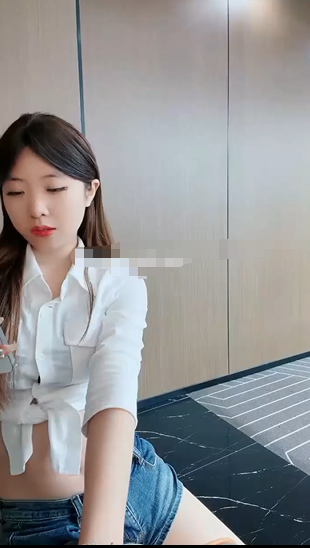 【柚子】，晚上到台球厅，勾引助教小伙，到麻将包房啪啪，激情刺激干两炮6小时超长耐久