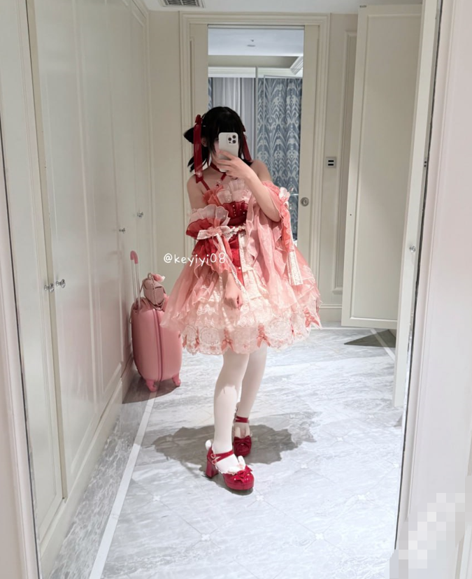 小亦无敌 推特露脸萝莉福利订阅合集 白虎 福利姬 反差 【92P 128V 365MB】