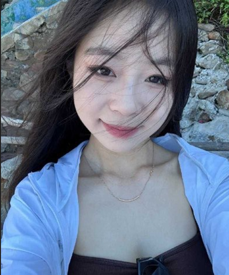 河北卫校学生妹周燕与渣男分手惨遭报复泄密私拍_全方位抽插表情骚入骨髓【51m】