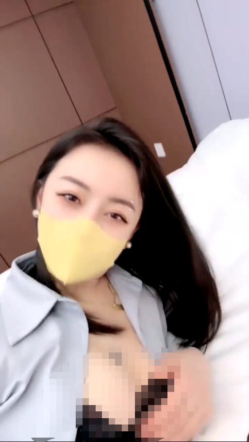 【甜甜很】顶级女神 极品美乳八字奶 丝袜长腿 大屁股 骚力全开抠穴吃奶无套啪啪爽死啦