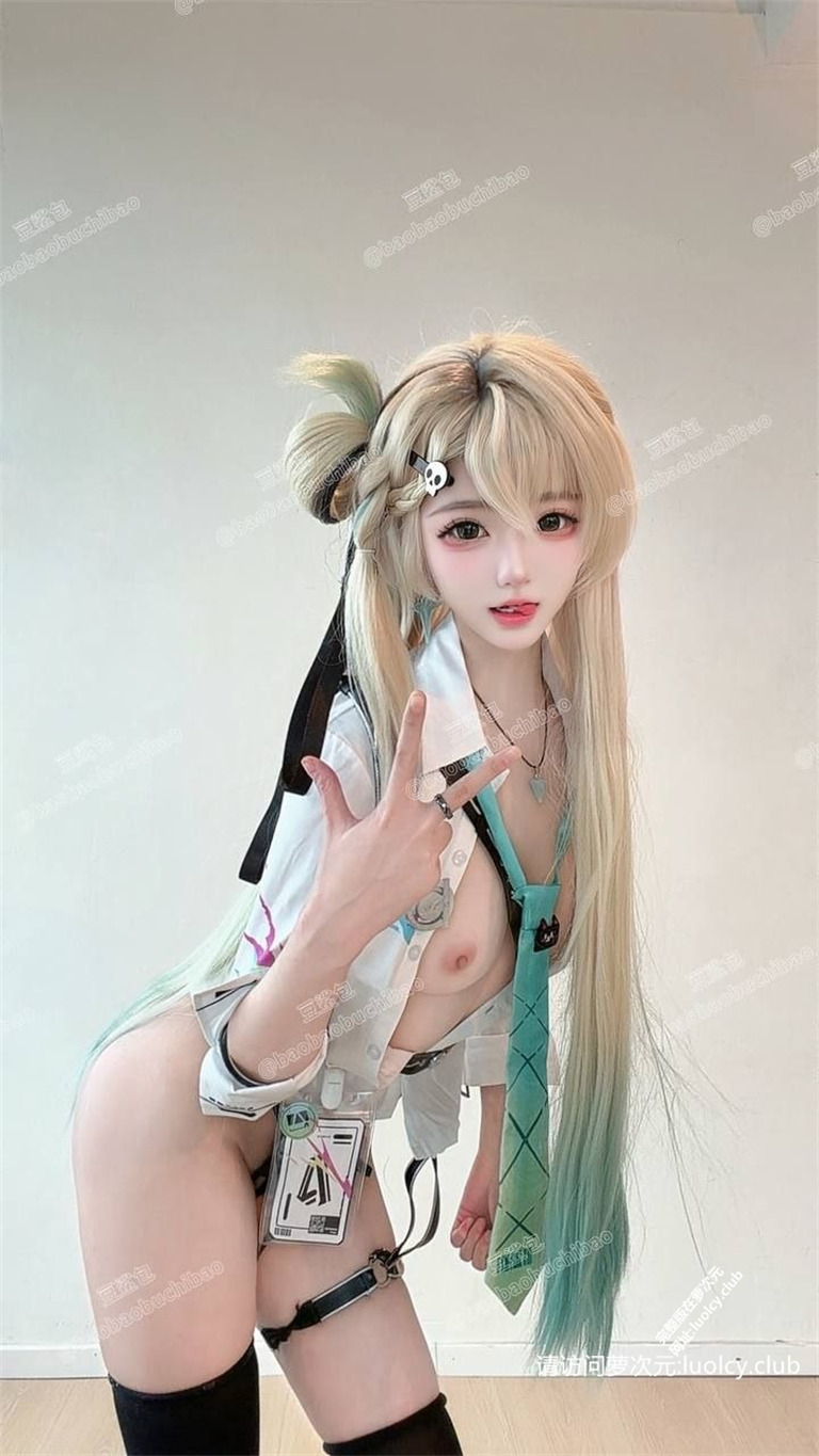 豆鲨包@baobaobuchubao3 – [258门槛] 顶级酥胸萝莉裸舞福利合集 [28P50V-931MB] 持续更新中